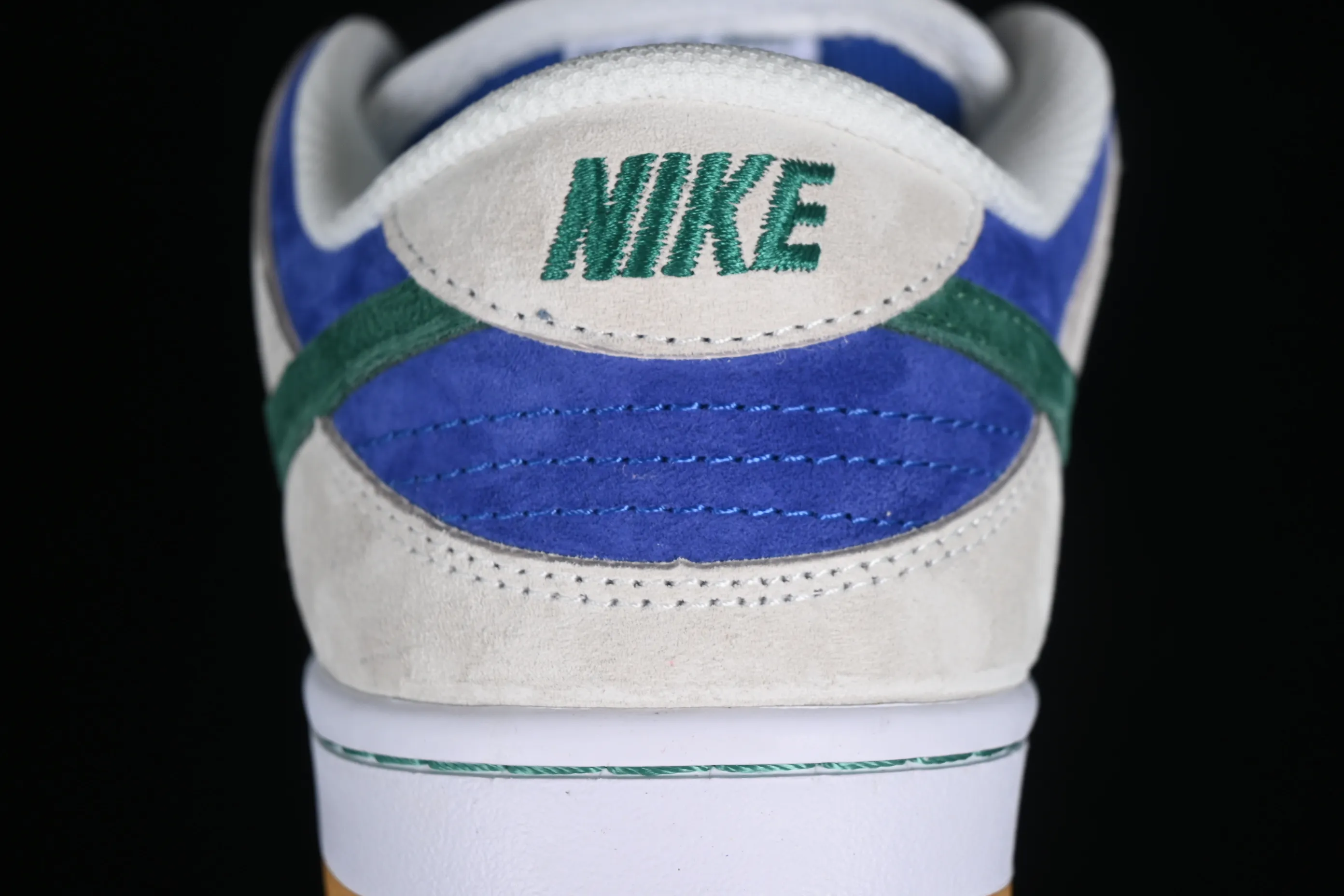 All categories Nk SB Dunk series Nk SB Dunk Low low-top sneakers N version Nk SB Dunk Low "Hyper Royal" Teenage Mutant Ninja Turtles Leonardo SB low-top casual sneakers HF3704-001